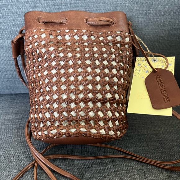 NWT LEATHER HAND CRAFTED BASKET SHOULDER BAG MADE IN INDIA - Picture 10 of 11